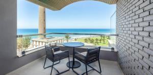 terrasse-zimmer-dopplezimmer-superior-hotel-faro-a-lopesan-collection-hotel-gran-canaria