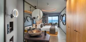 double-superior-view-room-hotel-faro-a-lopesan-collection-hotel-gran-canaria