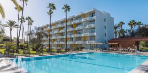 piscina-abora-amplia-hotel-abora-catarina-by-lopesan-hotels-playa-del-ingles-gran-canaria