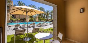 terraza-habitacion-double-deluxe-terrace-lopesan-costa-meloneras-resort-spa-gran-canaria