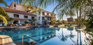 vista-general-unique-pool-lopesan-costa-meloneras-resort-spa-gran-canaria