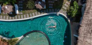 vista-aerea-eden-pool-1-eden-beach-resort-&-spa-a-lopesan-collection-hotel-khao-lak-tailandia