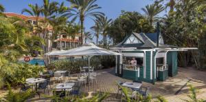 bar-ladon-lopesan-costa-meloneras-resort-spa-casino-gran-canaria	